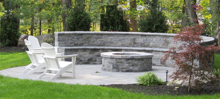 Block fire pit with bench seating